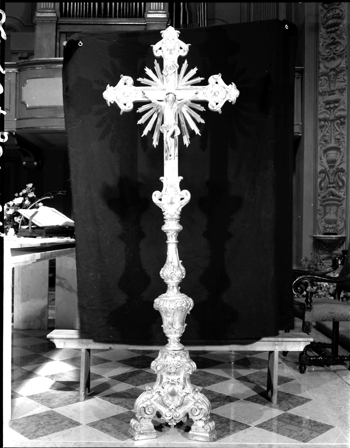 croce d'altare - manifattura bolognese (metà sec. XVIII)