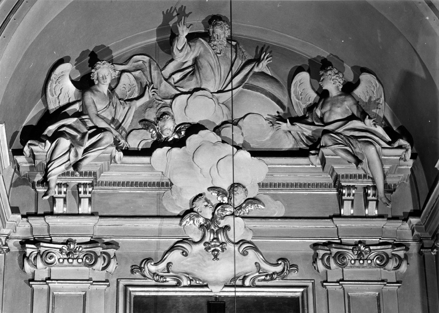 angeli e Padre Eterno (gruppo scultoreo) di Piò Angelo (sec. XVIII)