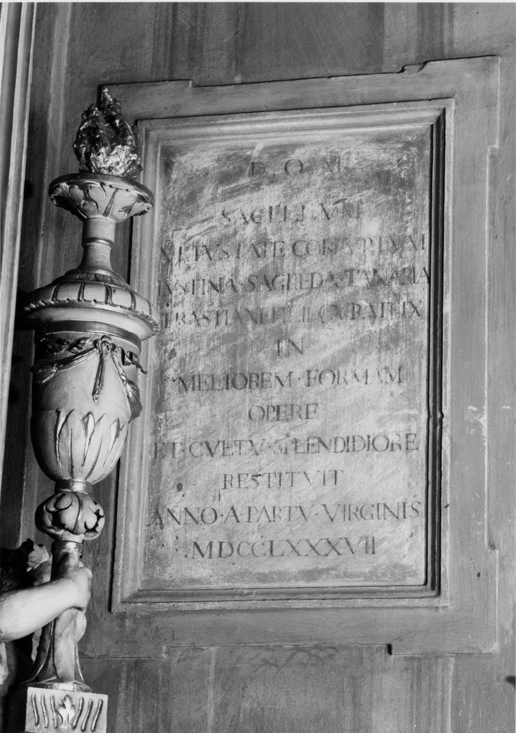 lapide - manifattura emiliana (sec. XVIII)