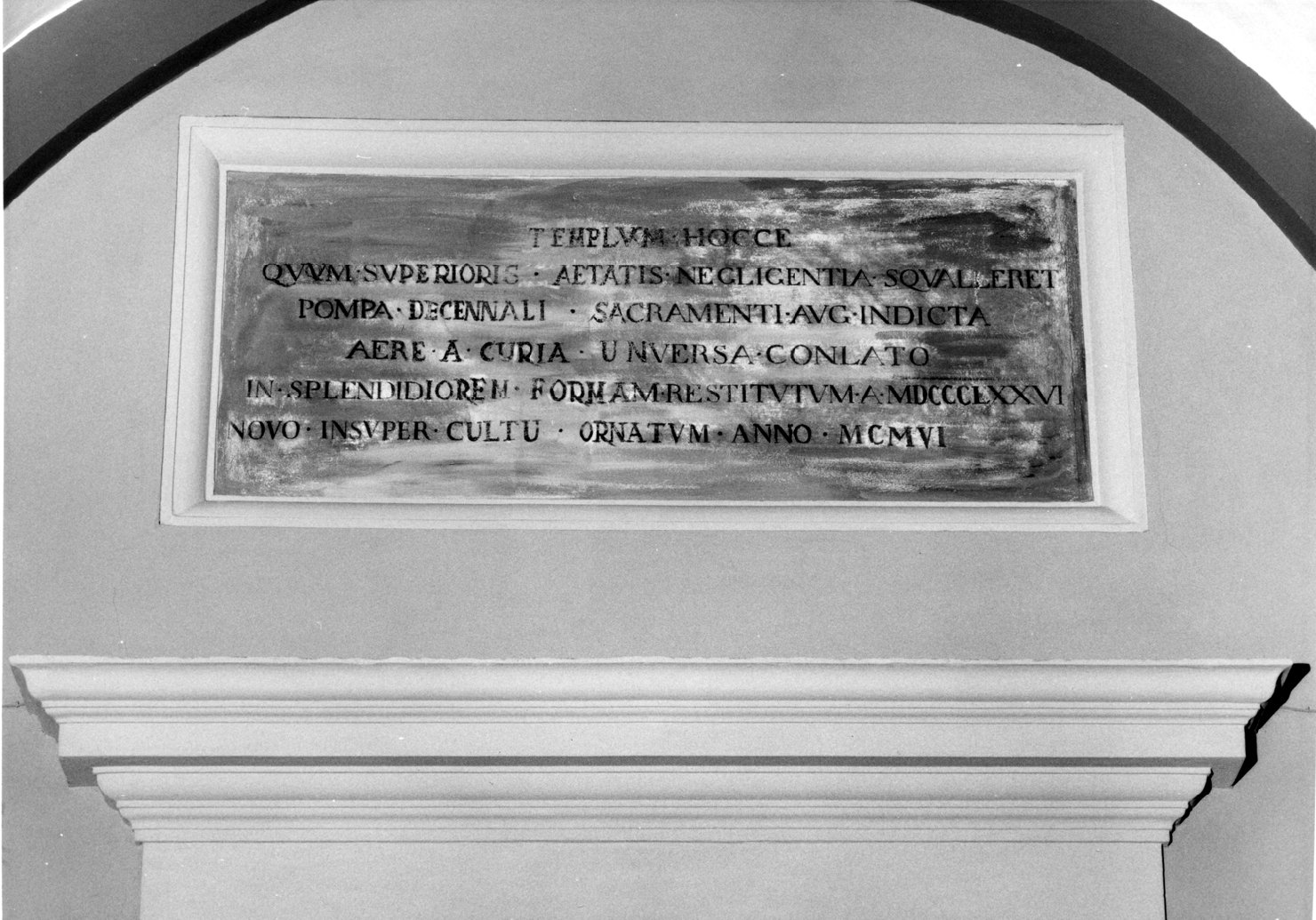 lapide - manifattura emiliana (sec. XX)