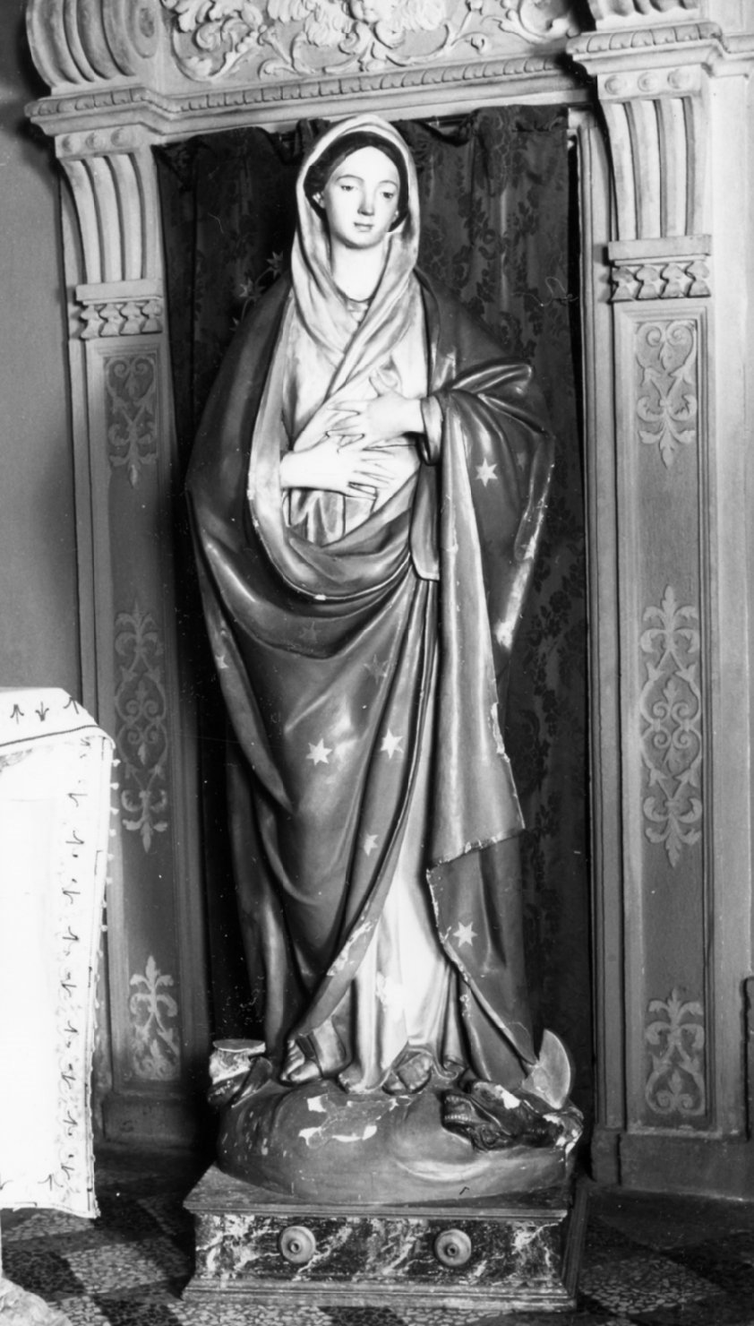 Madonna Immacolata (statua) - ambito emiliano (prima metà sec. XX)