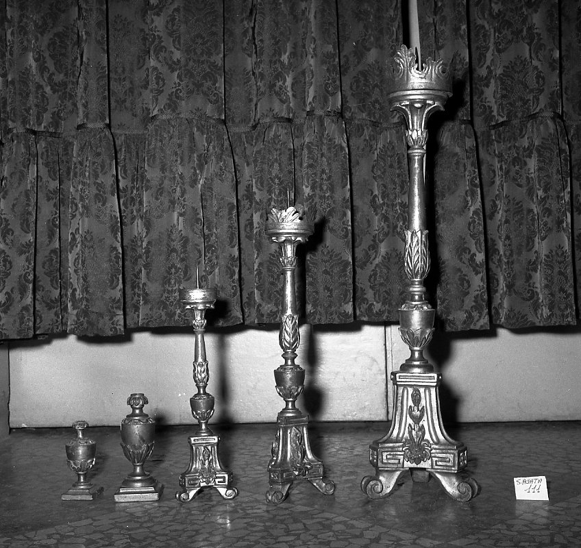 vaso d'altare, serie - bottega emiliano-romagnola (sec. XIX)