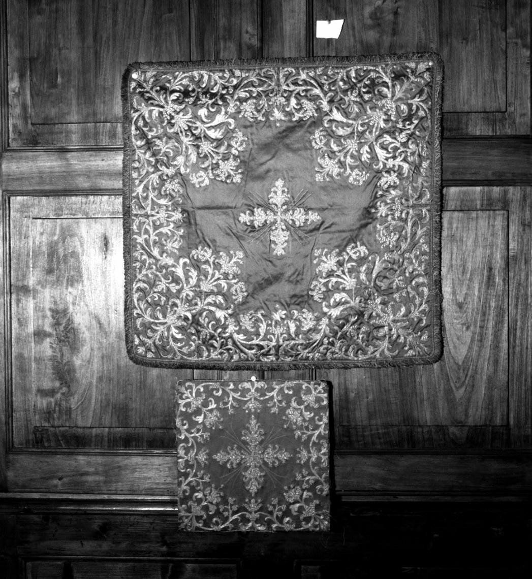 paramento liturgico, insieme - manifattura emiliano-romagnola (sec. XVII)