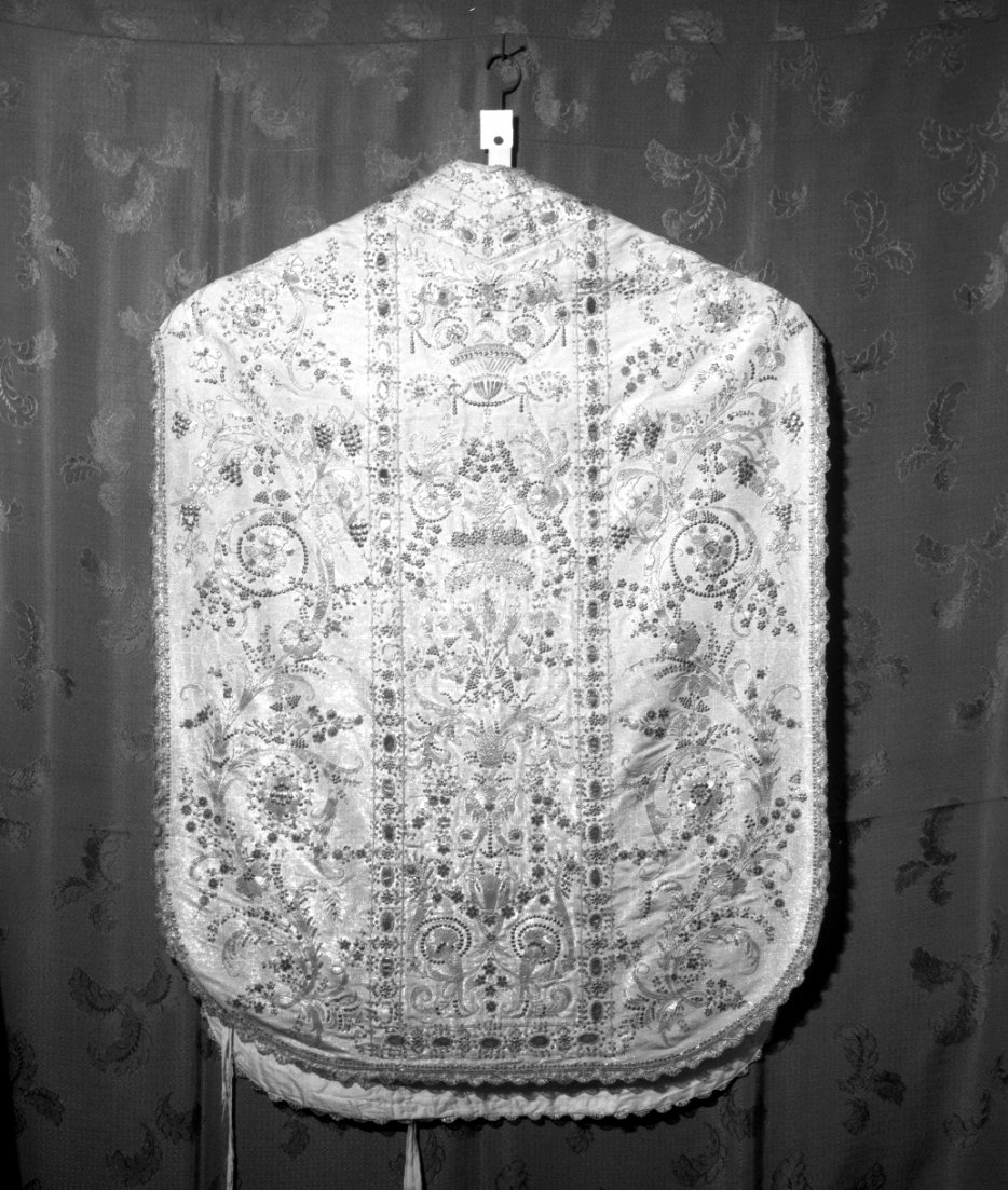 paramento liturgico, insieme - manifattura emiliano-romagnola (sec. XVIII)