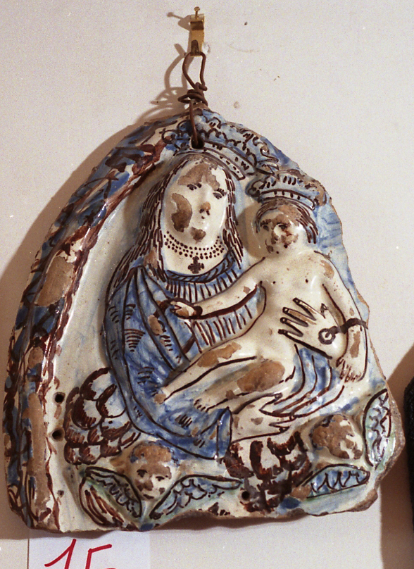 Madonna con Bambino (targa devozionale) - manifattura imolese (seconda metà sec. XVIII)