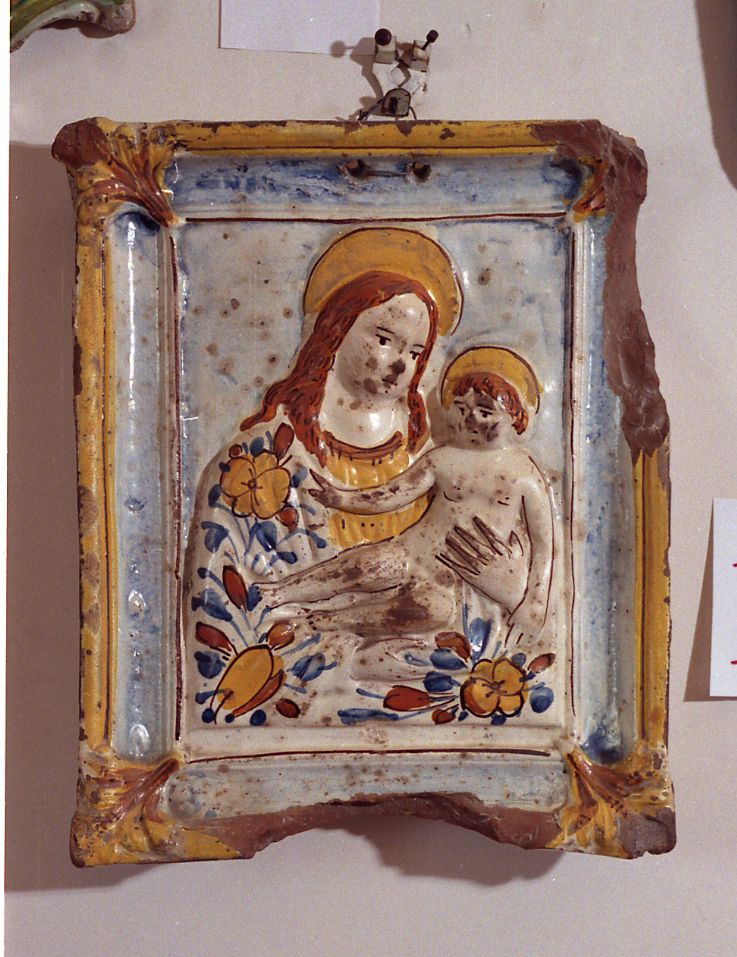 Madonna con Bambino (targa devozionale) - manifattura imolese (prima metà sec. XVIII)