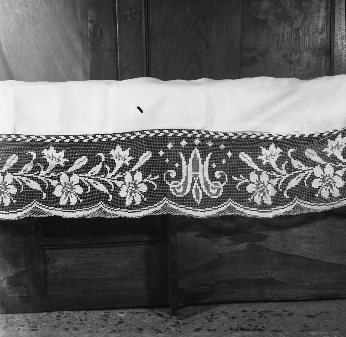 tovaglia d'altare - manifattura emiliana (secc. XIX/ XX)