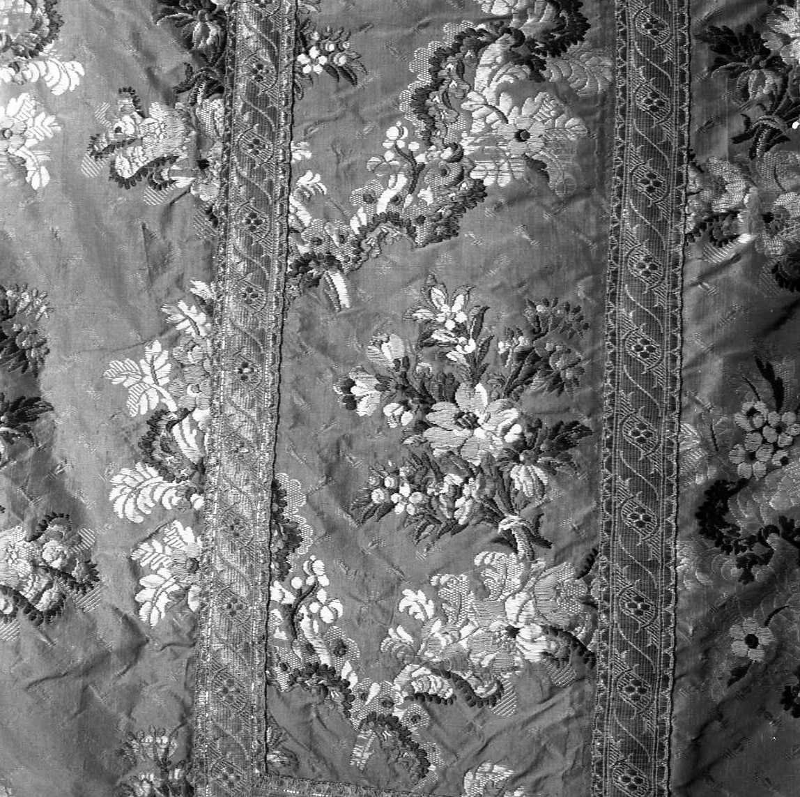 paramento liturgico - manifattura emiliana (ultimo quarto sec. XVIII)