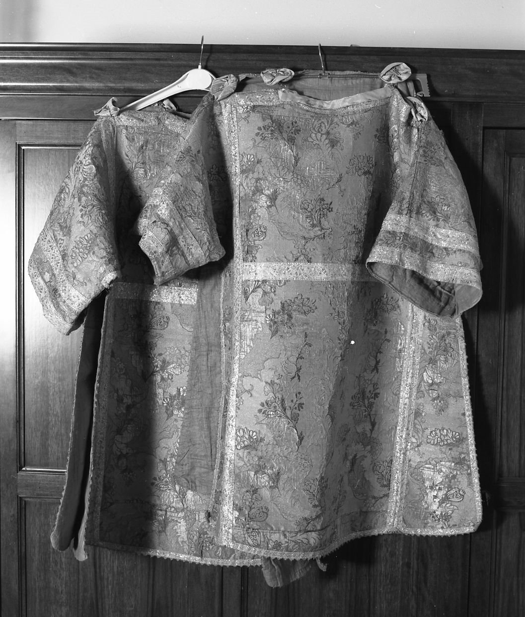 paramento liturgico - manifattura emiliana (sec. XVII)