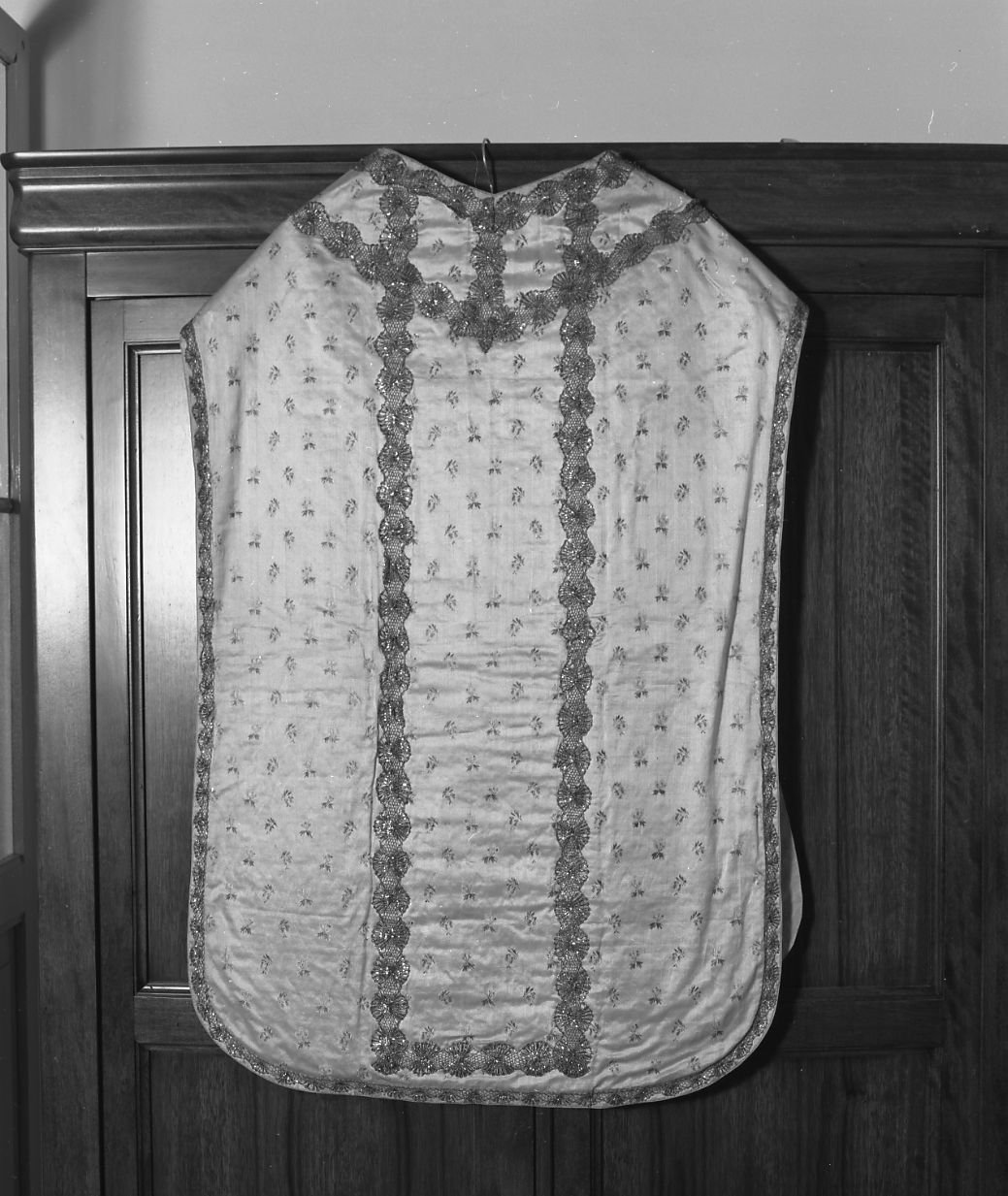 paramento liturgico - manifattura emiliana (sec. XIX)