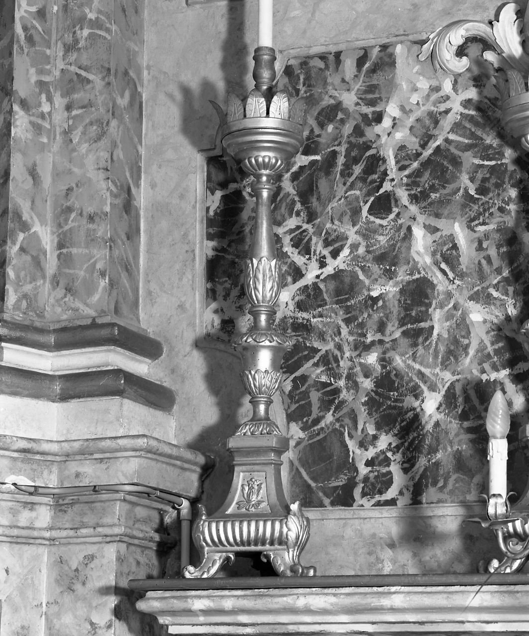 candeliere, serie - bottega emiliana (sec. XVIII)