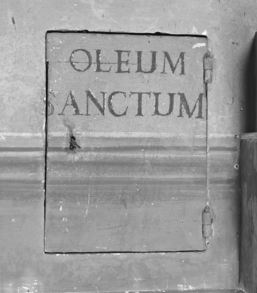 anta di armadietto per oli santi - manifattura bolognese (seconda metà sec. XVIII)