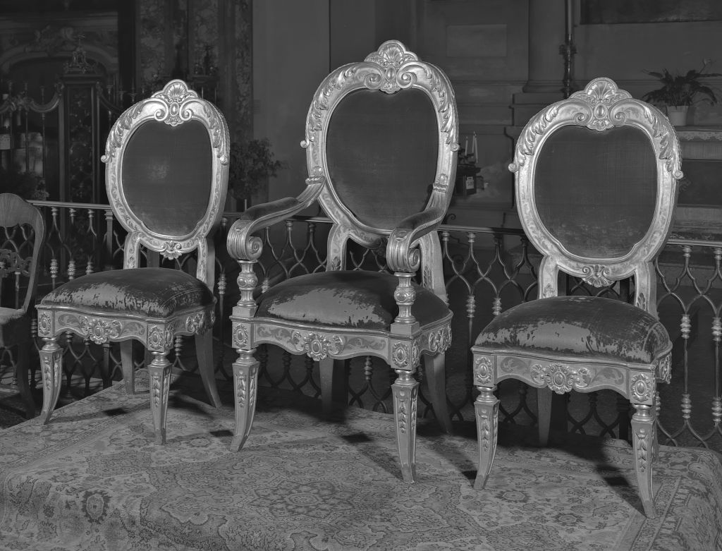 servizio di sedie, insieme - manifattura bolognese (?) (secc. XVIII/ XIX)