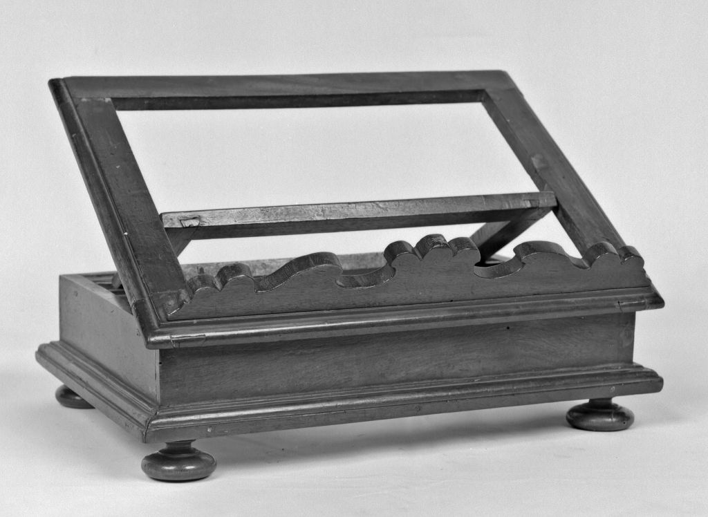 leggio - produzione bolognese (sec. XIX)