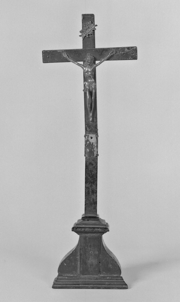 croce da tavolo - produzione bolognese (seconda metà sec. XVIII)