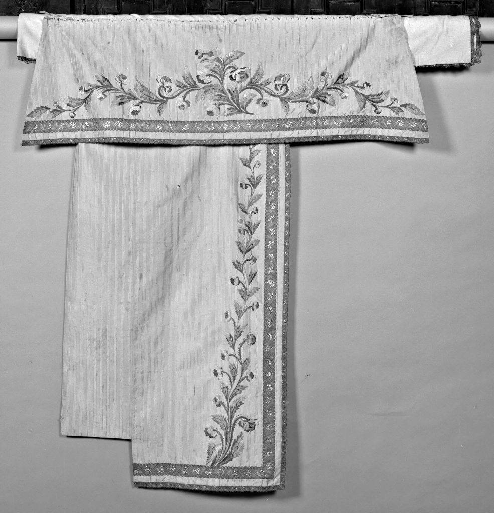 conopeo di tabernacolo - produzione bolognese (primo quarto sec. XIX)