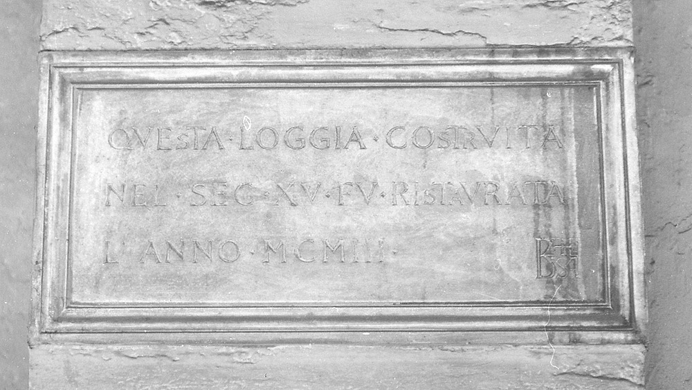 lapide commemorativa - manifattura emiliana (sec. XX)