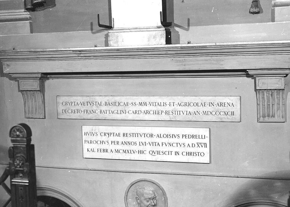 lapide commemorativa, insieme - manifattura emiliana (sec. XIX, sec. XX)