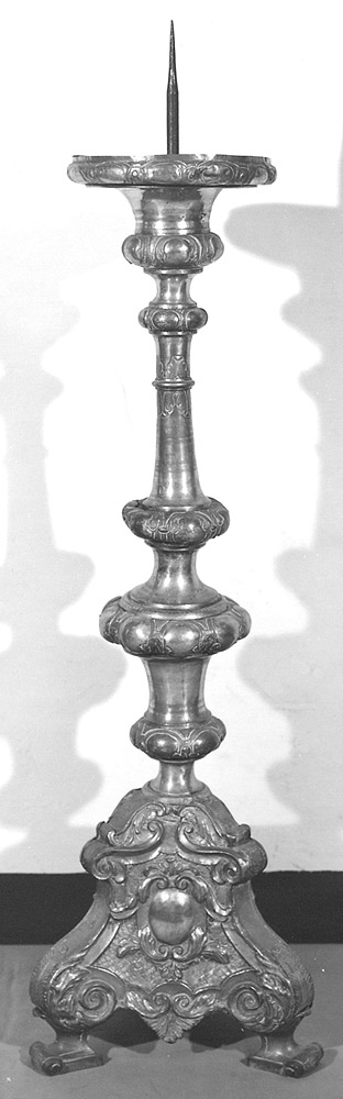 candeliere d'altare - produzione emiliana (sec. XVIII)