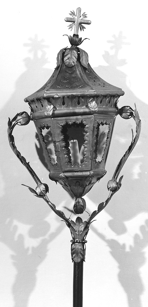 lanterna processionale - produzione emiliana (sec. XIX)