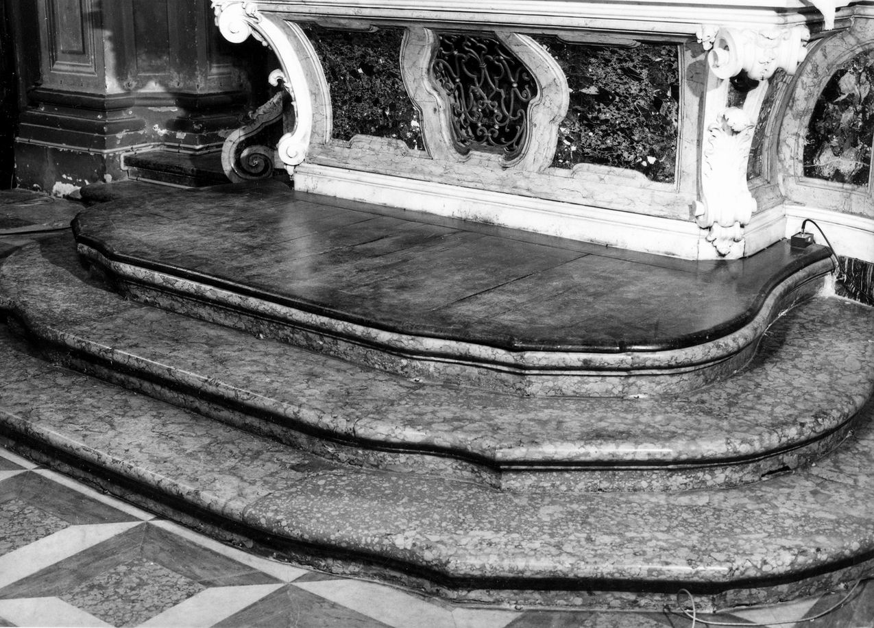 pedana d'altare di Dotti Carlo Francesco (sec. XVIII)