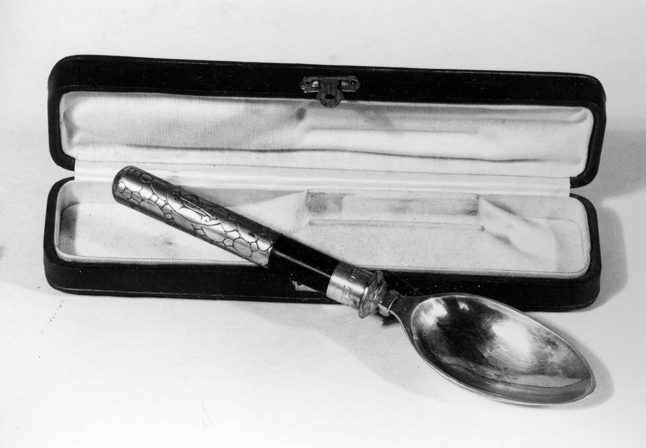 cucchiaio battesimale - manifattura Italia settentrionale (sec. XX)