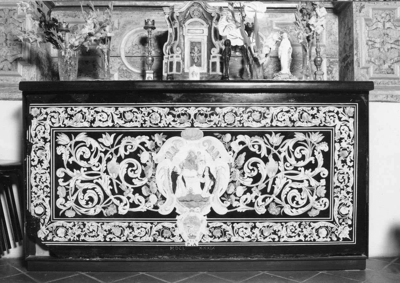 Madonna del Rosario con San Domenico e Santa Caterina da Siena (paliotto) - manifattura bolognese (sec. XVII)