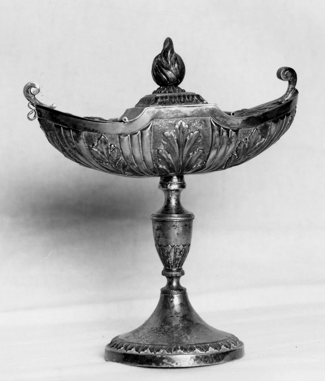 navicella portaincenso, elemento d'insieme di Vincenzi Giacomo (sec. XIX)