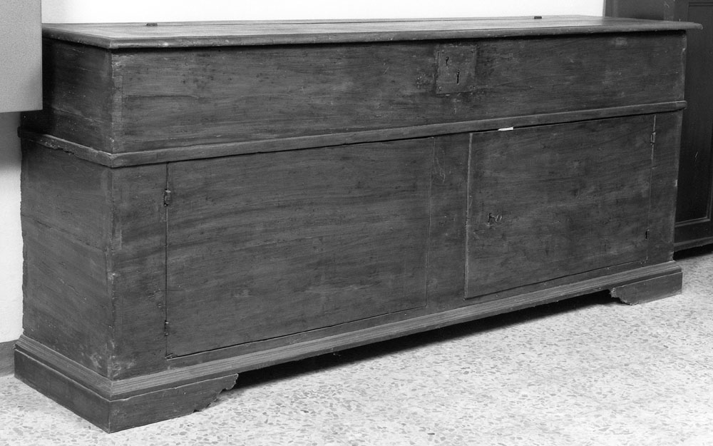 cassone - produzione emiliana (sec. XVIII)