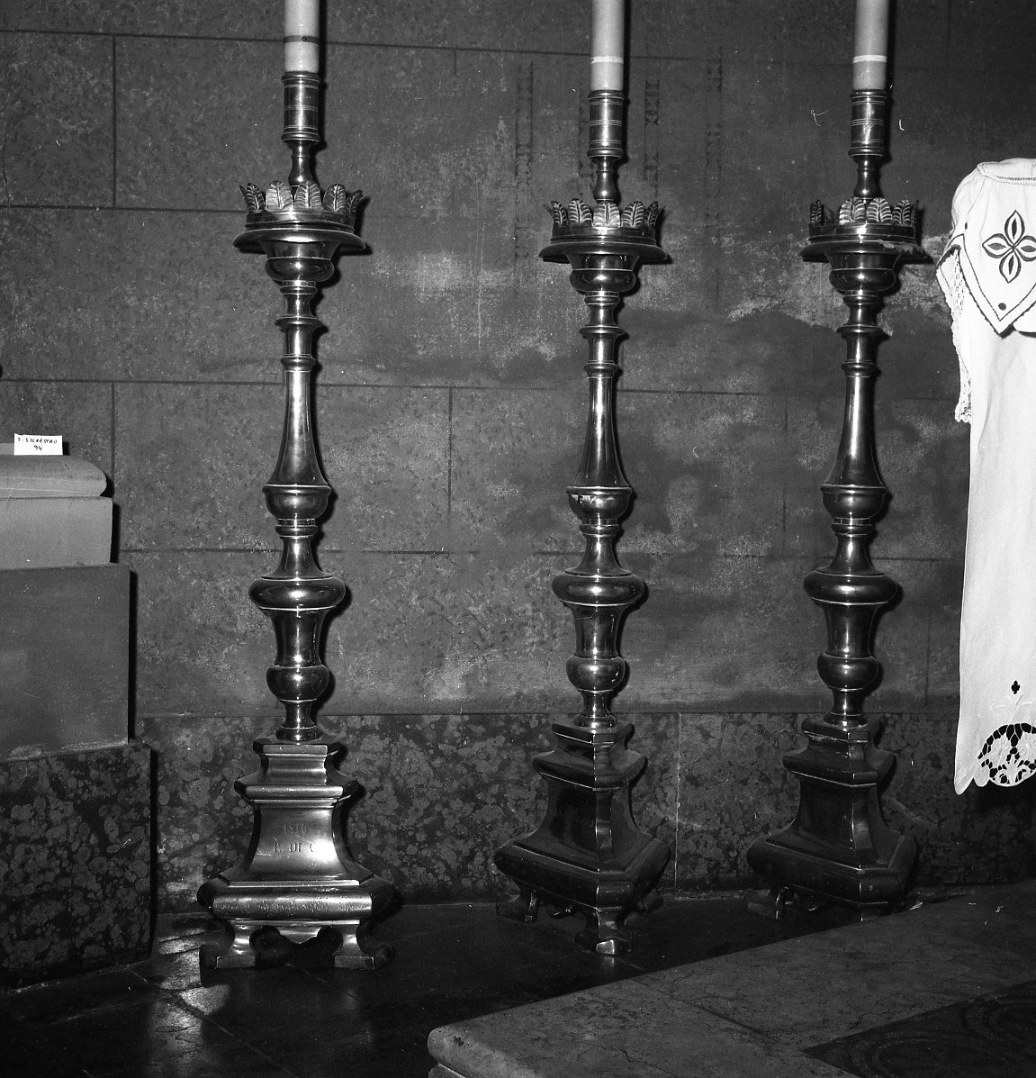 candeliere da chiesa, serie - bottega emiliana (sec. XIX)