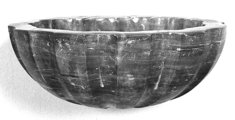 acquasantiera da parete - produzione emiliana (seconda metà sec. XVIII)