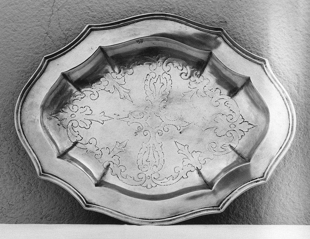 vassoio porta ampolline - manifattura emiliana (sec. XVIII)