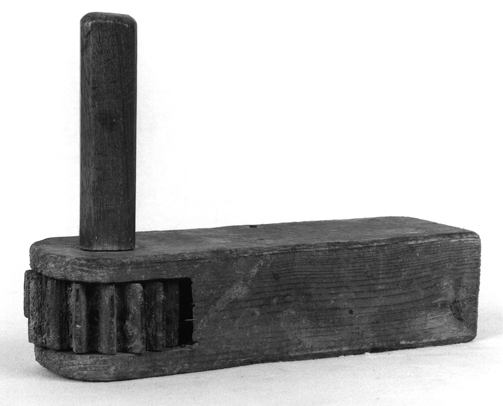 raganella - bottega emiliana (sec. XIX)