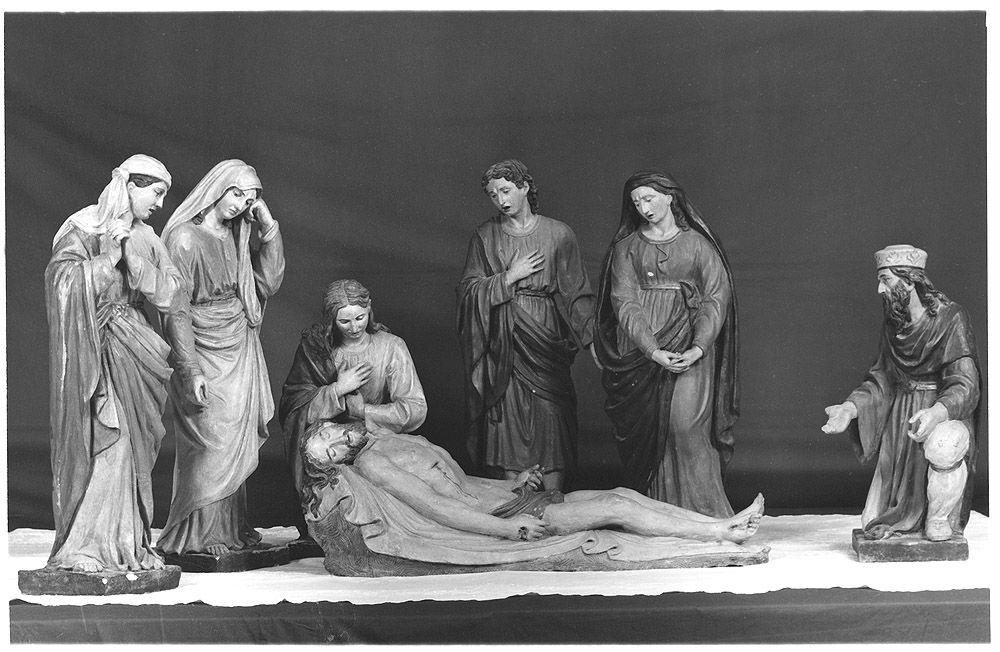 compianto sul Cristo morto (scultura, insieme) di Sandri G (sec. XIX)