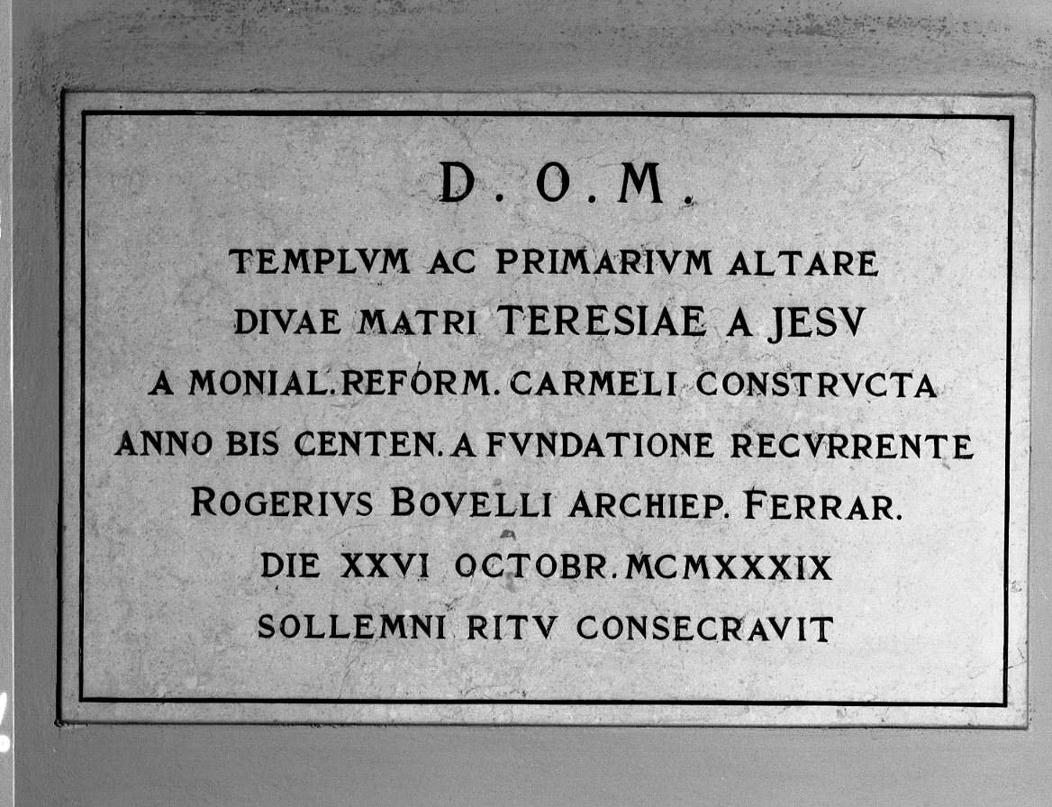 lapide celebrativa - bottega ferrarese (sec. XX)