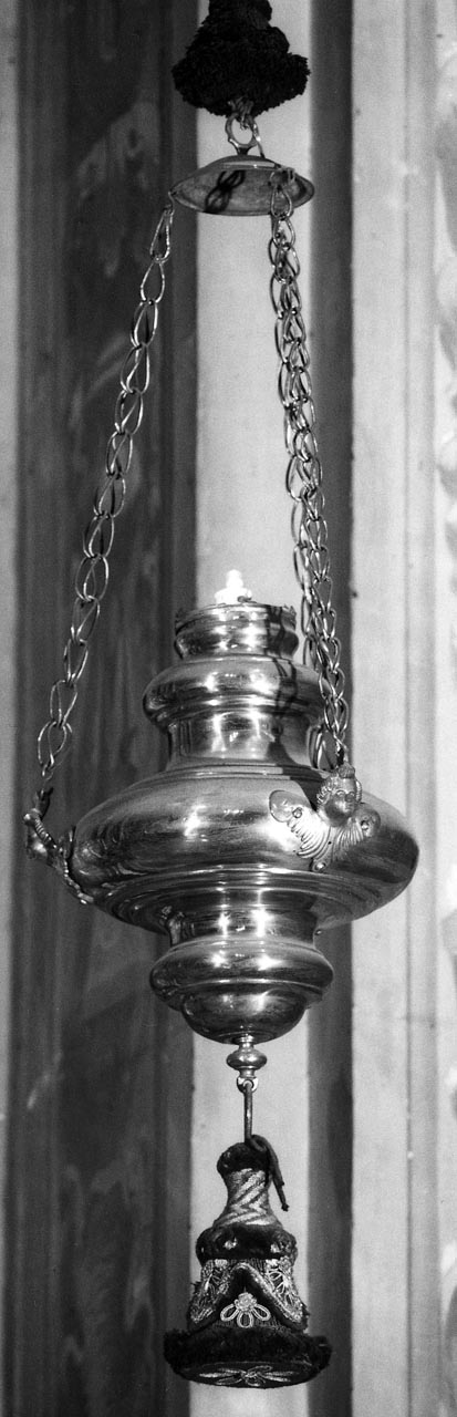 lampada pensile, coppia - bottega bolognese (fine/inizio secc. XVII/ XVIII)