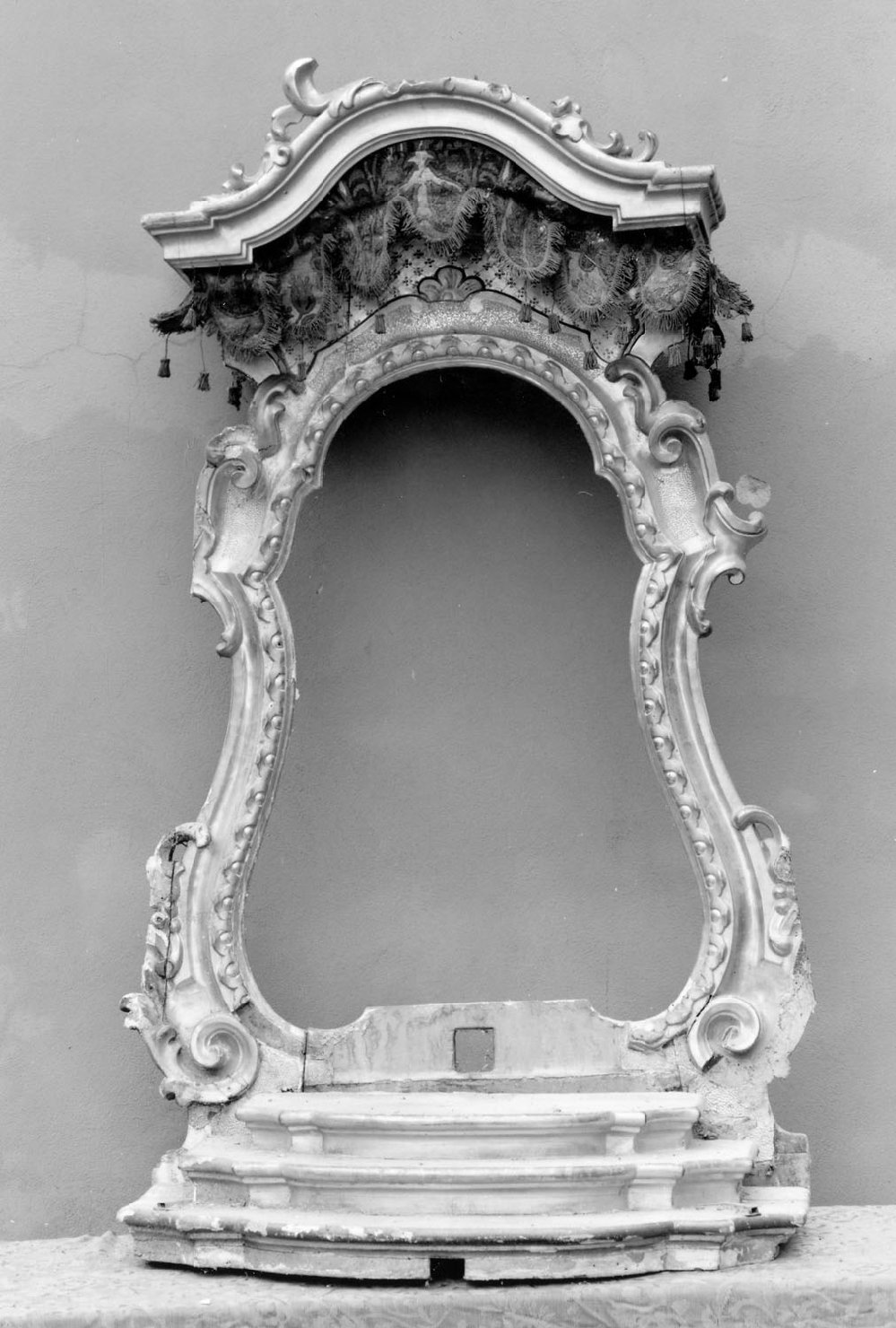 tronetto per esposizione eucaristica - manifattura emiliana (sec. XVIII)