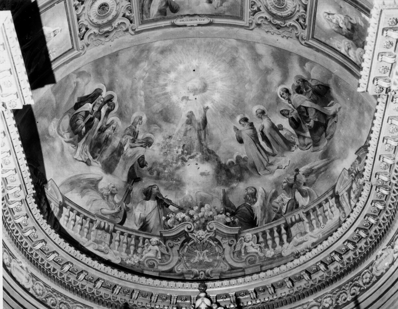 apoteosi dell'ordine domenicano (?) (dipinto, complesso decorativo) di Trebbi Mauro Cesare (sec. XX)