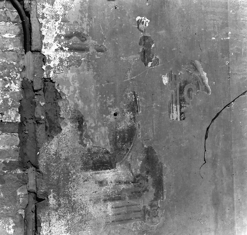 motivi decorativi architettonici (decorazione pittorica, frammento) - ambito bolognese (secc. XVIII/ XIX)