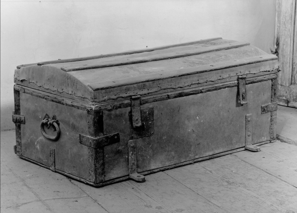 baule - manifattura emiliana (?) (secc. XVIII/ XIX)