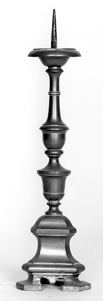 candeliere d'altare - produzione emiliana (seconda metà sec. XVIII)