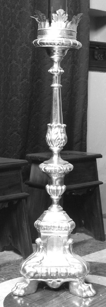 candeliere d'altare - manifattura emiliana (seconda metà sec. XVIII)