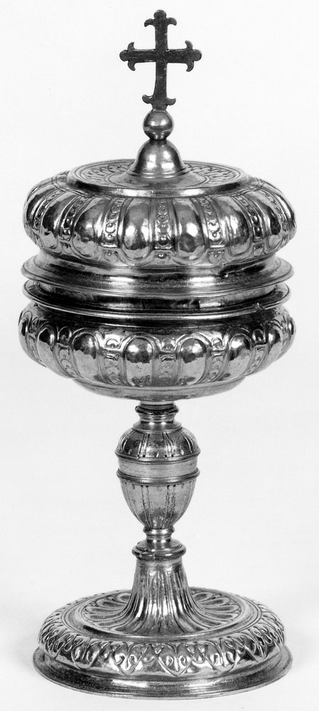 pisside - manifattura emiliana (prima metà sec. XVI)