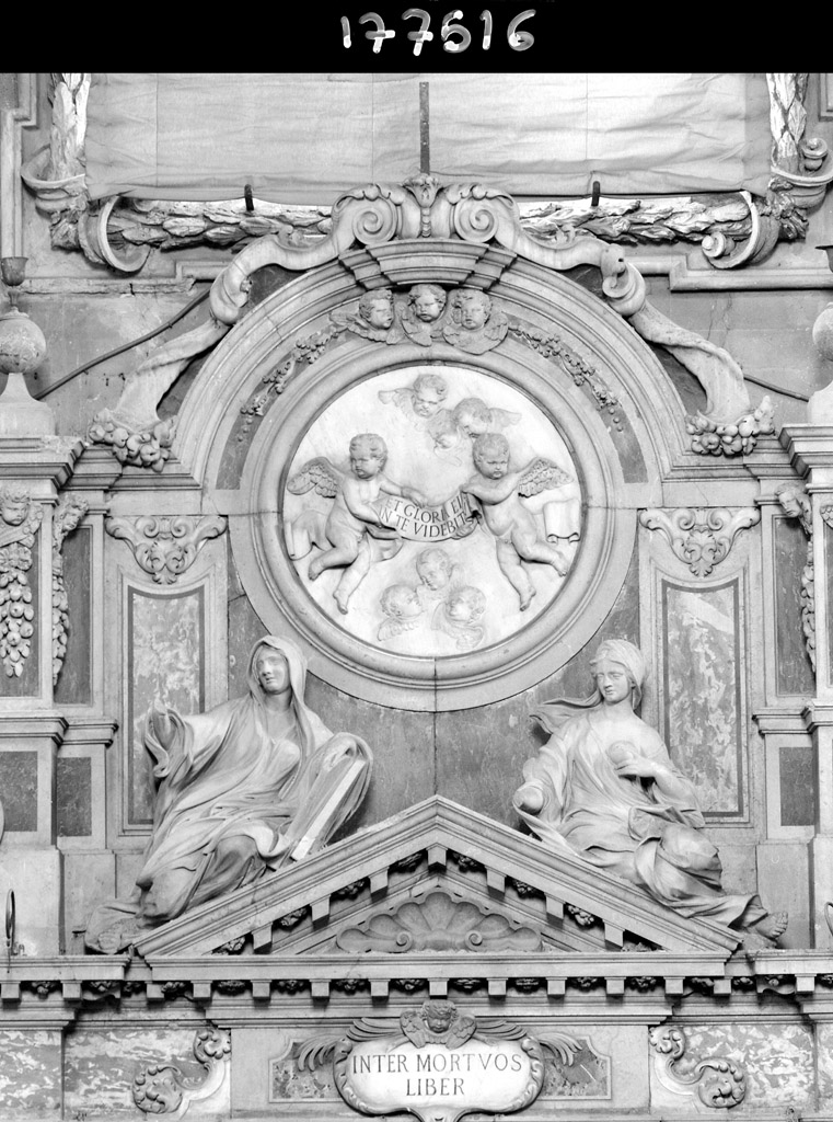 Putti reggicartiglio (rilievo, elemento d'insieme) di Bianchi Giovanni Battista (sec. XVII)
