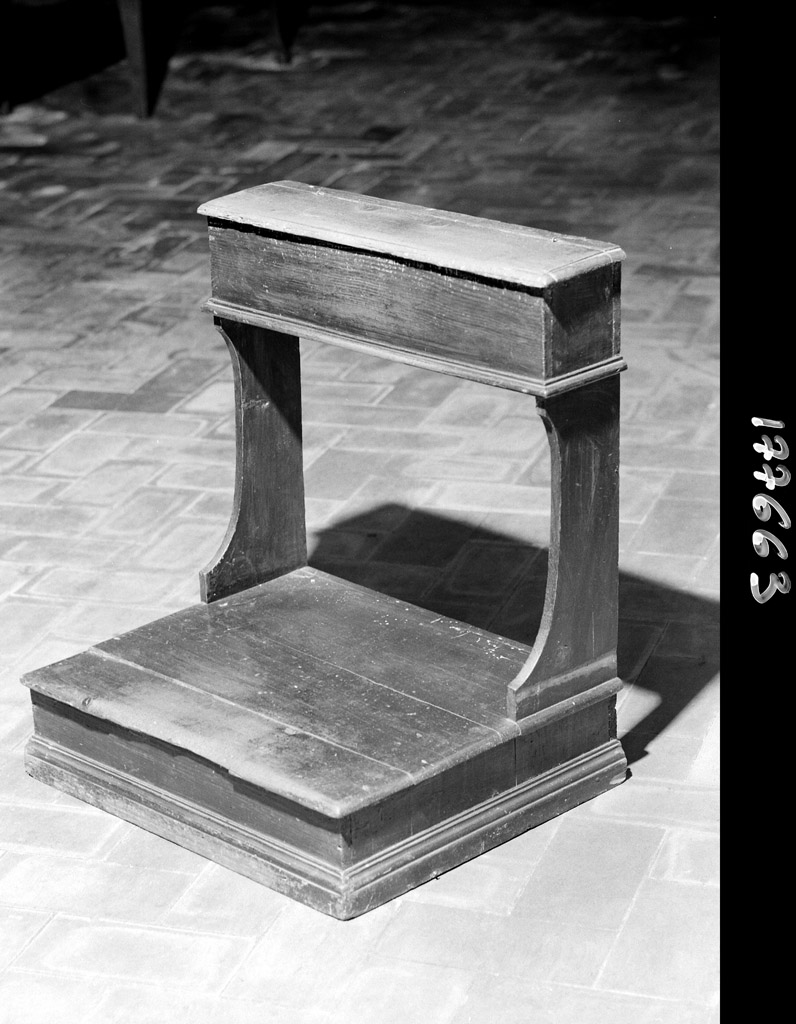 inginocchiatoio - manifattura bolognese (seconda metà sec. XVII)