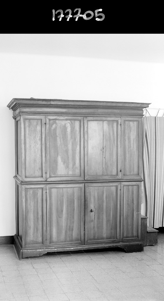 armadio - manifattura emiliana (sec. XVIII)