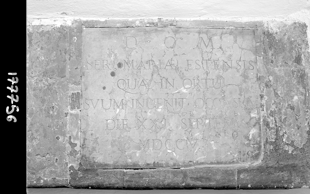 lapide tombale - manifattura emiliana (sec. XVIII)