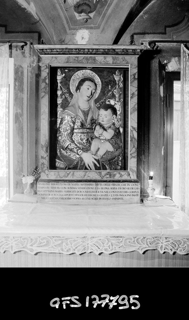 Madonna con Bambino (rilievo) - ambito emiliano (seconda metà sec. XVI)