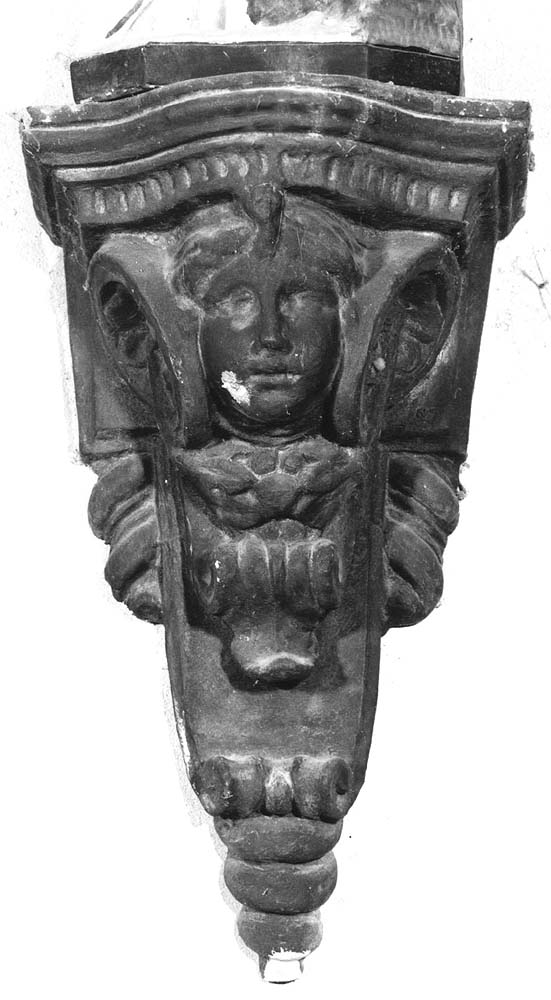 mensola - manifattura emiliana (sec. XVI)