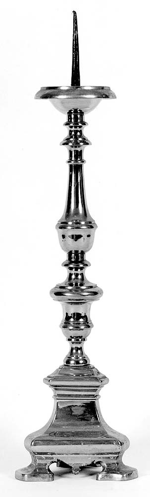 candeliere d'altare - produzione emiliana (prima metà sec. XVIII)